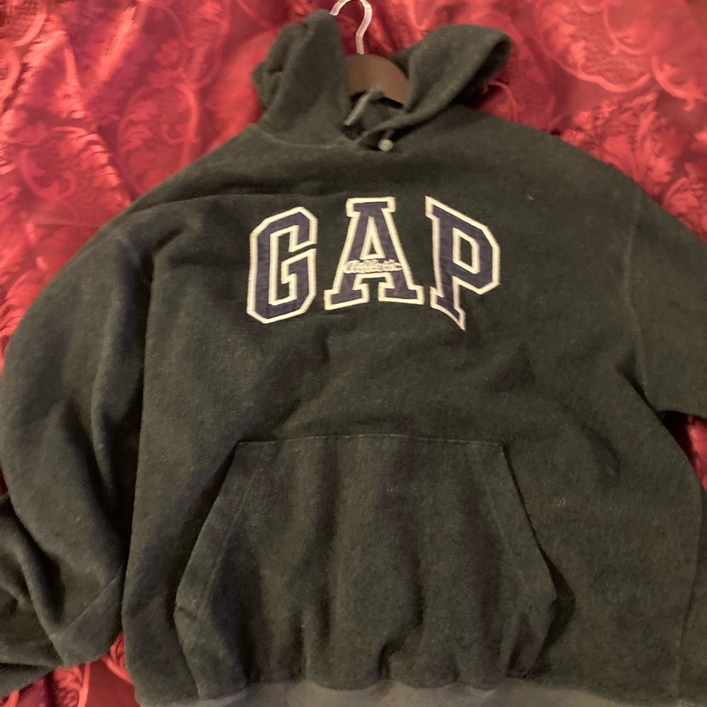 Grey Gap Long sleeve sweater